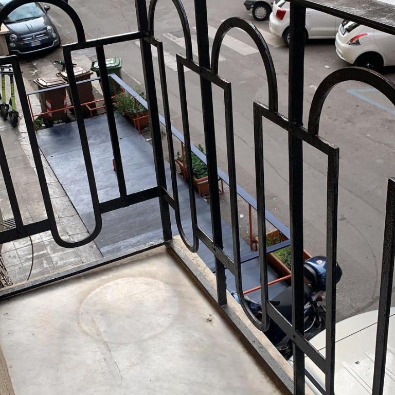LA VECCHIA PALERMO - King Room with Balcony - 15