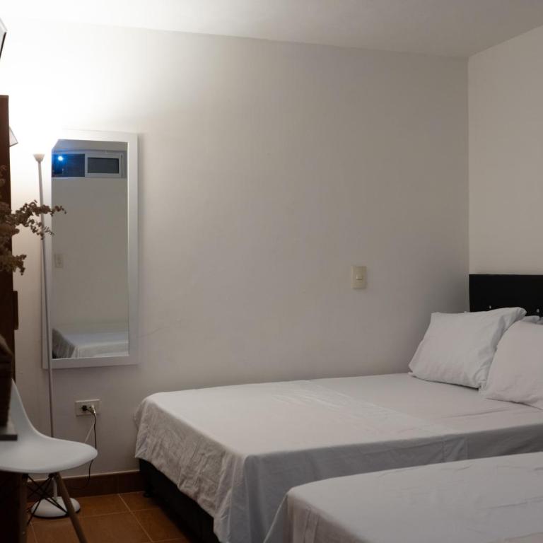 Casa Blanca estadio - Habitación Cuádruple Estándar - 3