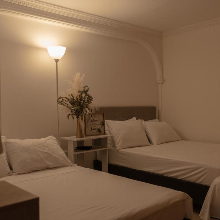 Casa Blanca estadio - Habitación Compartida Mixta - 1