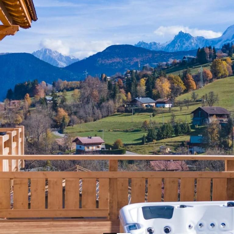 Chalet vue Mont Blanc avec jacuzzi extérieur - Appartement - 24