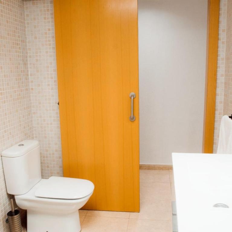 CastelPlace beach con plaza de Garage incluida, free parking and AC - Two-Bedroom Apartment - 36