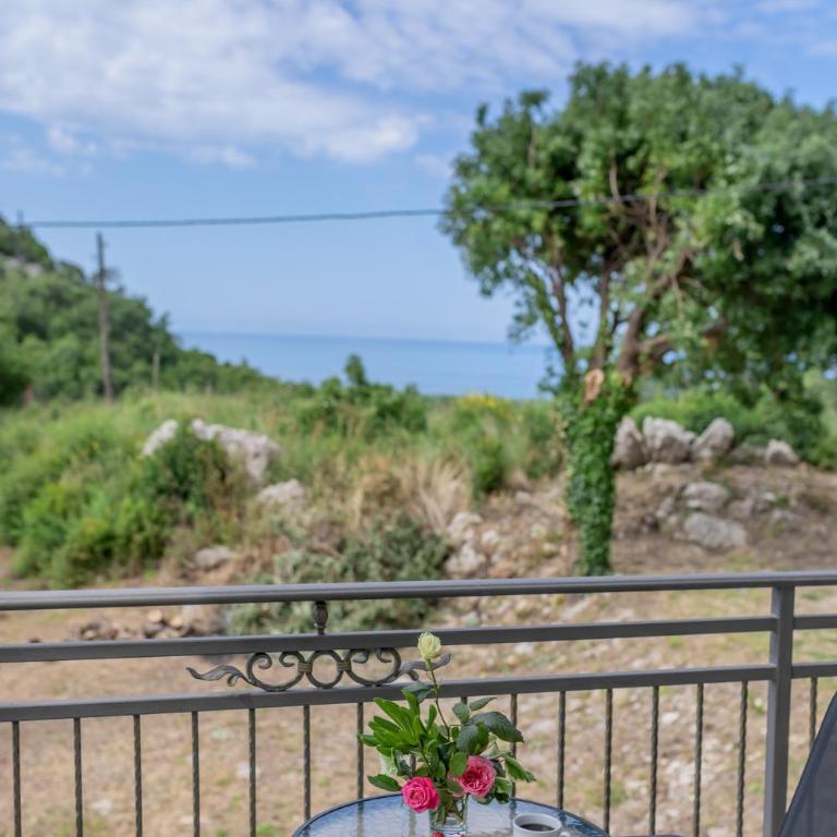 Villa Montenegrina - Standardni Apartman sa Dve Spavaće Sobe i Pogledom na More - 6