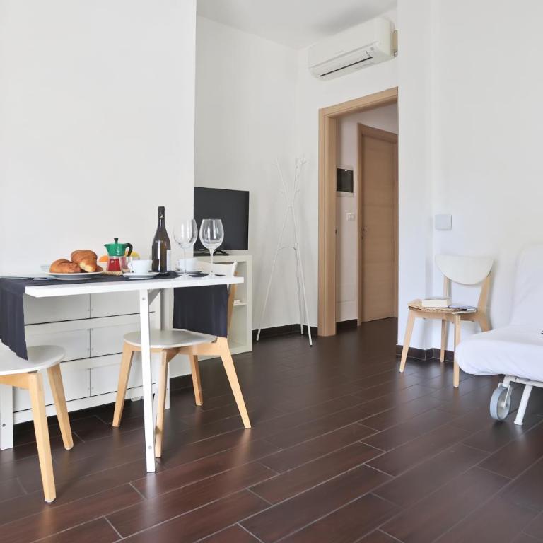 Casa Vacanze Aurora Centro - Appartamento con 1 Camera da Letto - 13