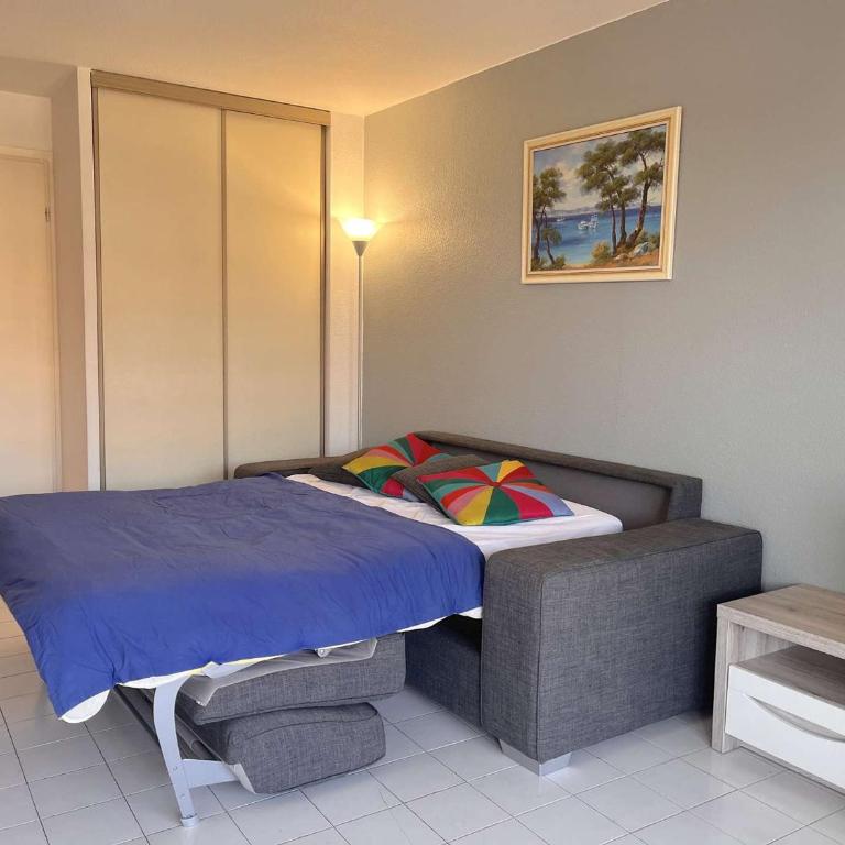 Studio cabine à 200m de Port Fréjus, plage, commerces, terrasse, 4 couchages, ménage inclus - FR-1-226A-31 - Appartamento (4 Adulti) - 6