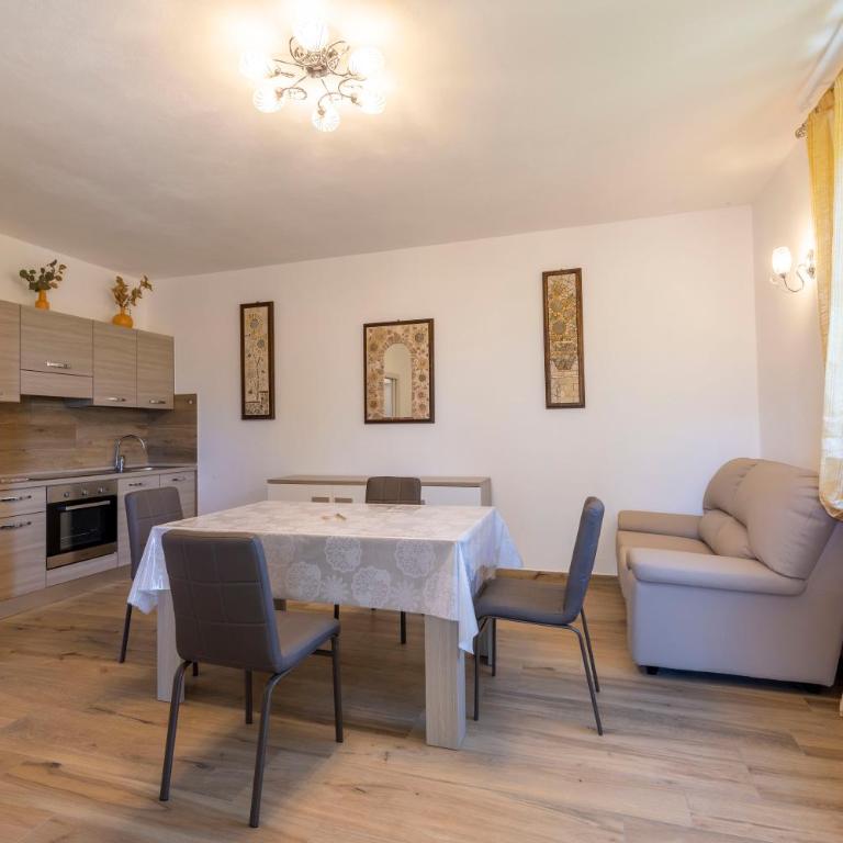 Apartment with garden and parking - Appartamento con 2 Camere da Letto - 26