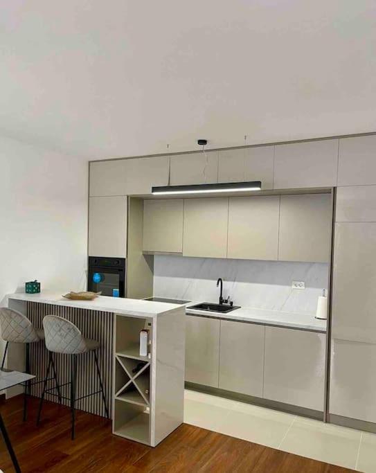 StayPoint Apartment - One-Bedroom Apartment - 2