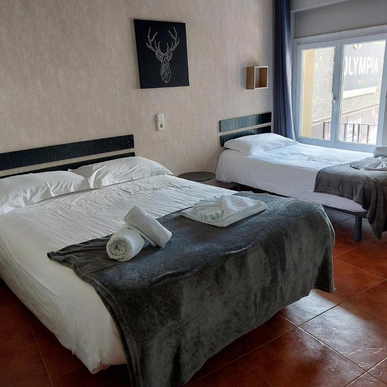 Hotel Mirtil - Habitación Familiar - 2