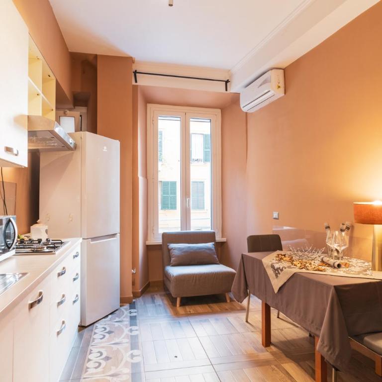 Royal Rooms - Elegante appartamento nel cuore di Roma - Doppelzimmer mit eigenem Bad - 12