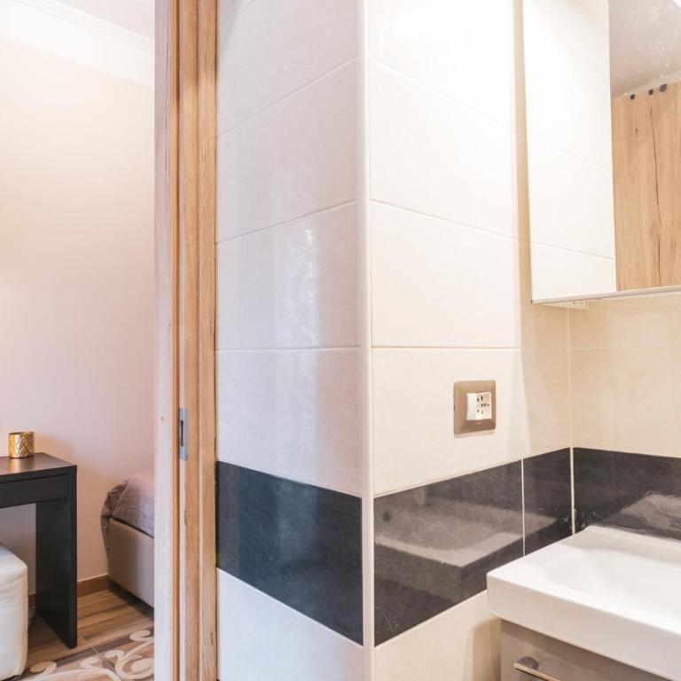Royal Rooms - Elegante appartamento nel cuore di Roma - Deluxe Einzelzimmer - 6