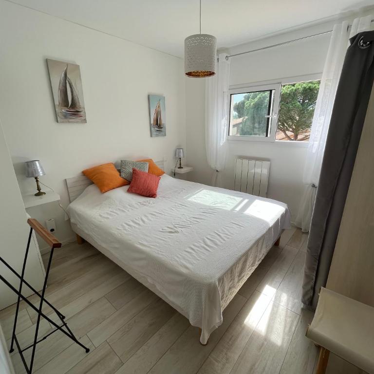 Villa avec magnifique piscine et grand jardin, à 2 pas du golf et de la plage - Villa with Private Pool - 15
