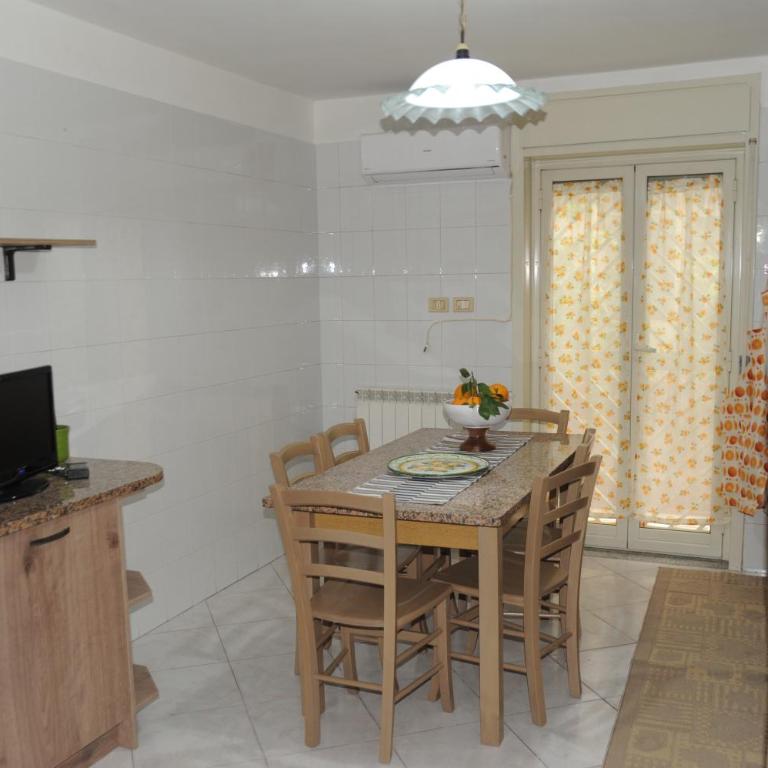 Casa vacanze Il Nespolo - Two-Bedroom House - 9