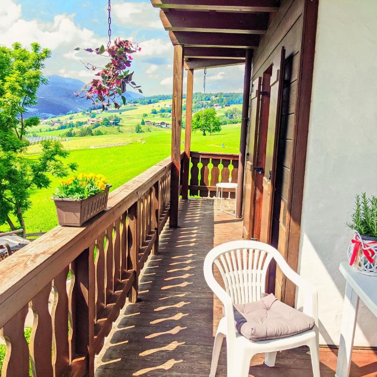 Vidora Apartments - Dolomites Escape in Alpe di Siusi (Seiser Alm) - Appartamento con Vista Montagna - 1