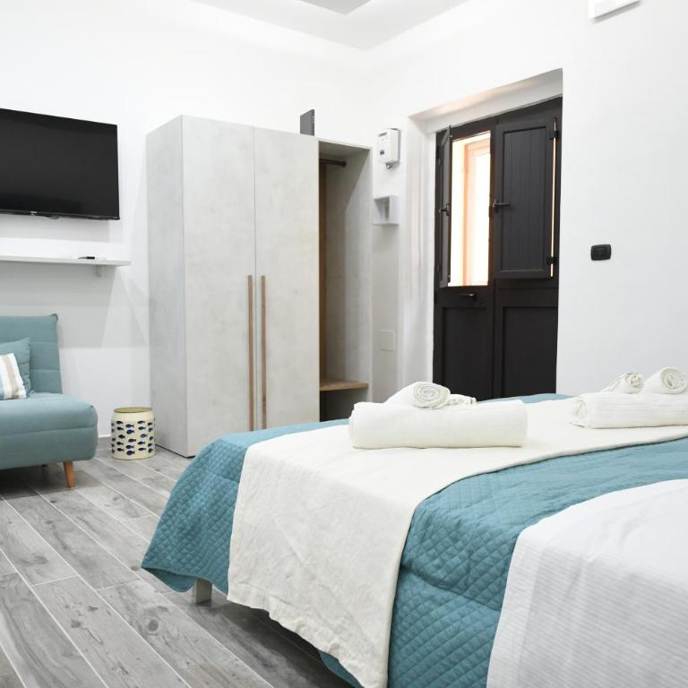 Jolie Maison - One-Bedroom House - 18