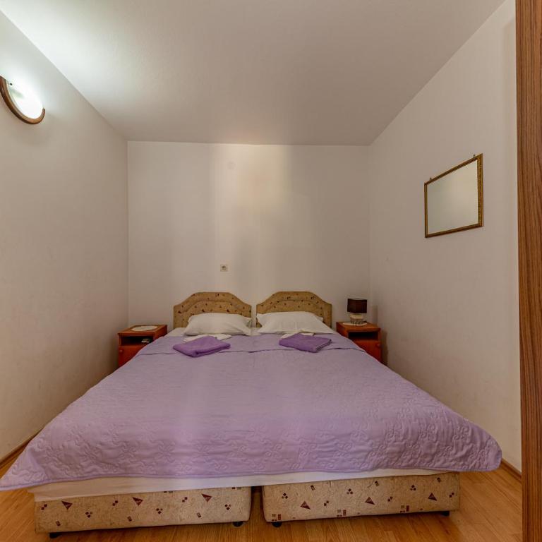 Apartment Knezevic - Apartment - 16