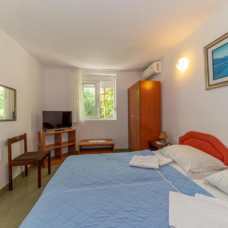 Apartment Knezevic - Apartment - Ground Floor - 13