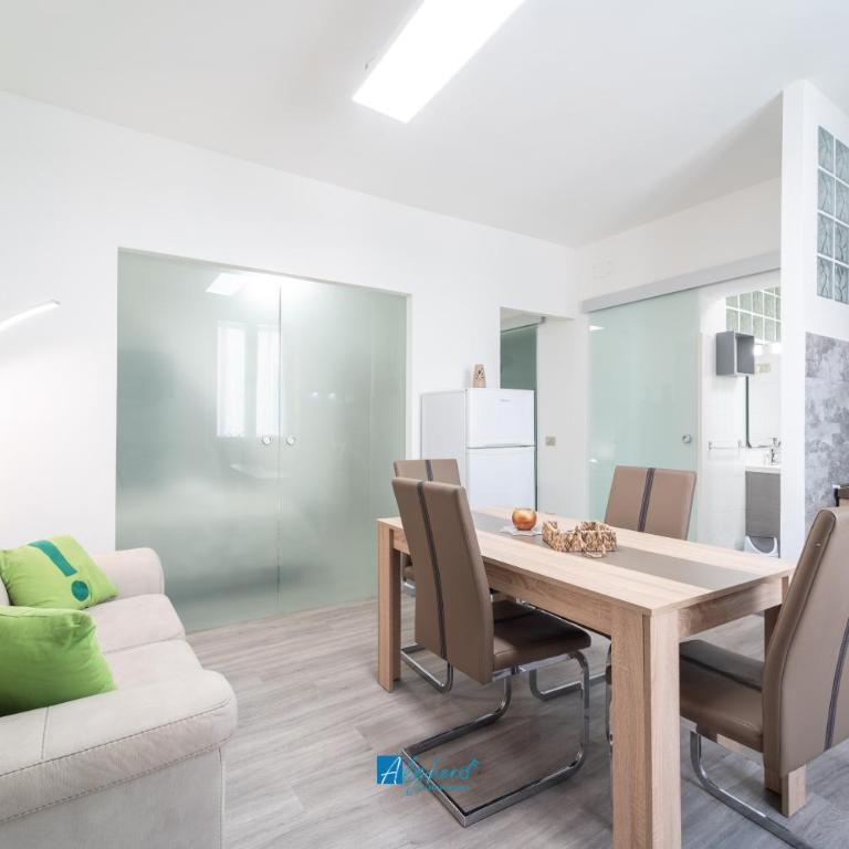 City Center white - Appartamento con 1 Camera da Letto - 2