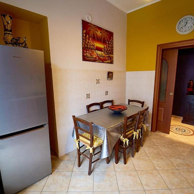Etno Home: il tuo angolo di mondo a Torino - Appartamento con 2 Camere da Letto - 6
