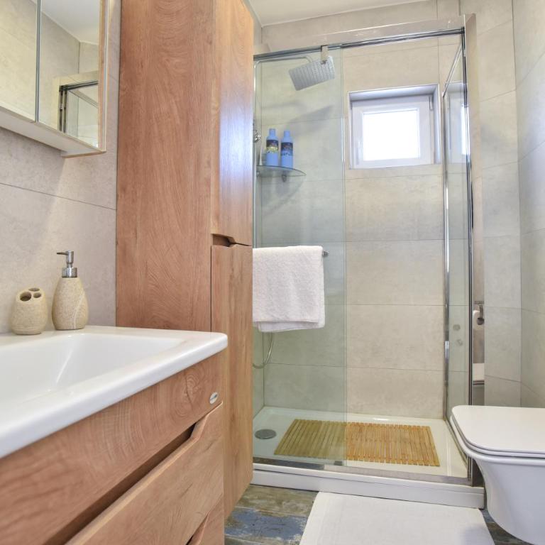 Villa Gioia - Vila sa 4 Spavaće Sobe i Sopstvenim Bazenom - 36
