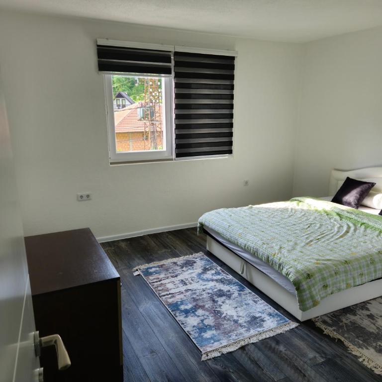 Rooms Mery - Standardna Dvokrevetna Soba sa Bračnim Krevetom - 14