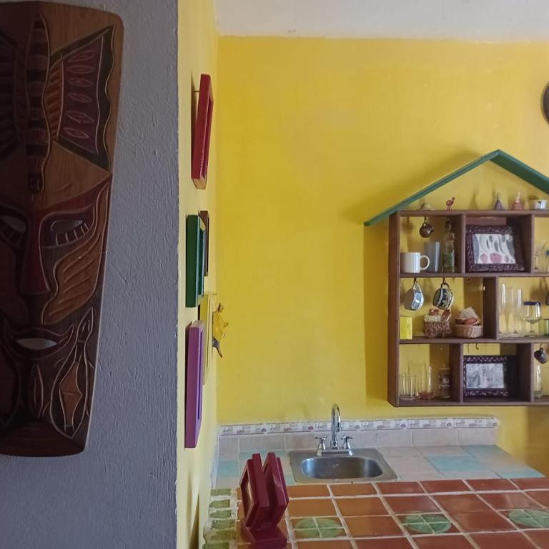 AH KIN Cancun Centro - Double Room with Private Bathroom - 51