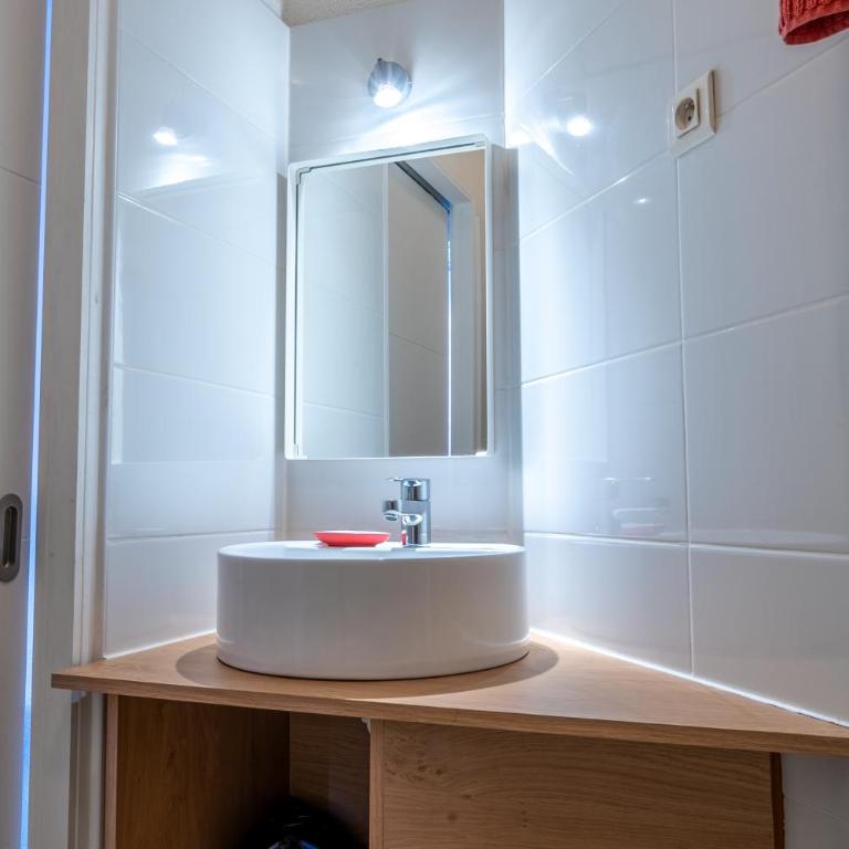 RESIDENCE SERENITY Lourdes - Appartement 1 Chambre avec Balcon - 4