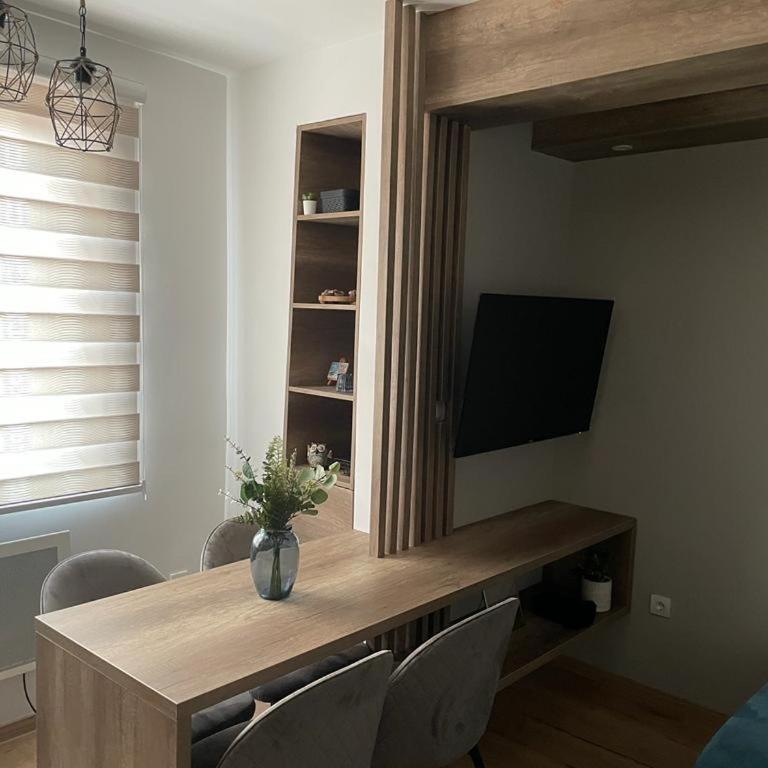 Aspen Apart12 - One-Bedroom Apartment - 15