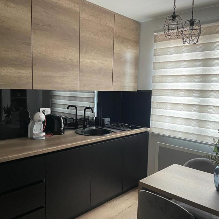 Aspen Apart12 - One-Bedroom Apartment - 14