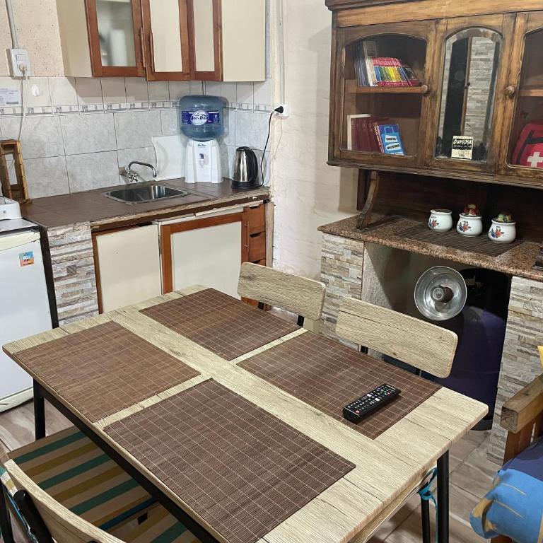 Andes Sol y río cabañas vacacionales en la montaña mendoza - Two-Bedroom House - 19