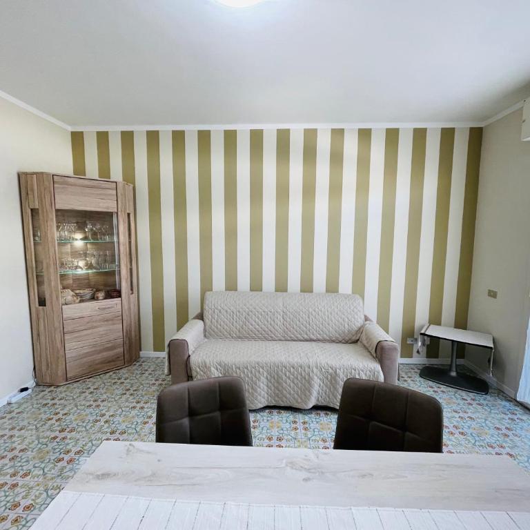 Stefano's Guests House: 2 bedrooms & parking in Viareggio - Appartamento con 2 Camere da Letto - 2
