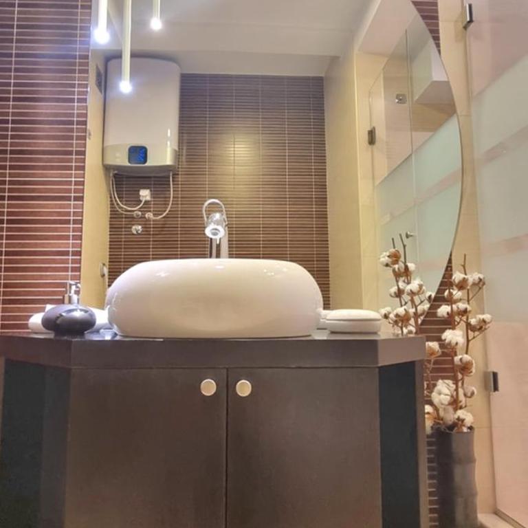 Rosewood Podgorica - One-Bedroom Apartment - 12