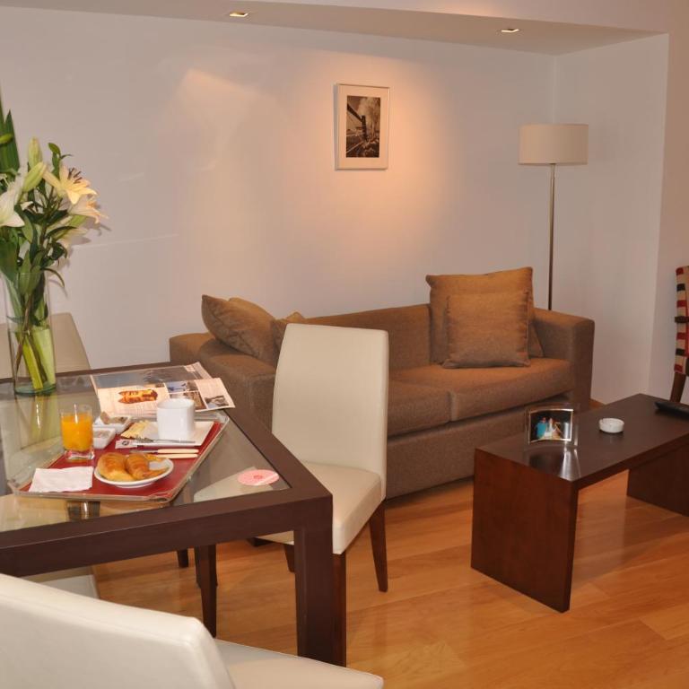 Livin' Residence Rosario - Estudio Superior - 2