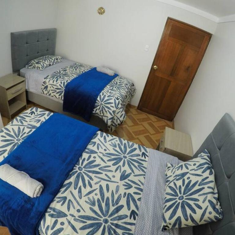 Centric & cozy apartment with Garage - Three-Bedroom Apartment - 4
