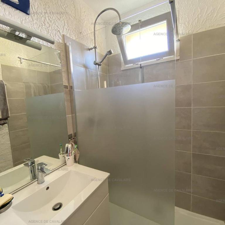 Appartement avec balcon, proche commerces et plages - FR-1-100-309 - Appartement - 10