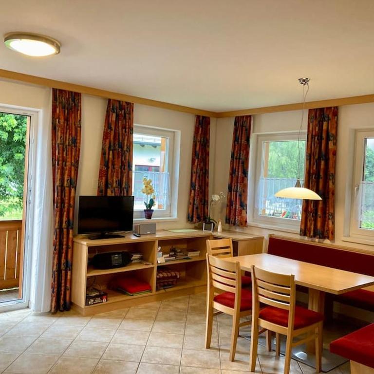 Exklusives Apt mit 3 Schlafzimmern & 3 Bädern - Apartment mit 3 Schlafzimmern - 2