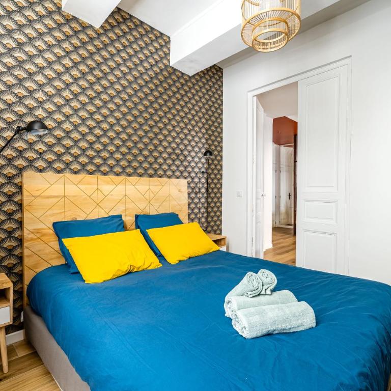 Plein centre avec "PARKING PRIVE" - Appartement 1 Chambre - 15