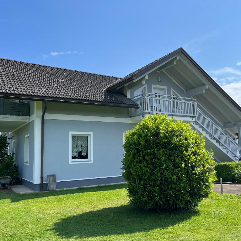 Das Bergl - Modernes Apartment mit Bergblick & Balkon nahe Wörthersee - Apartment mit Blick auf die Berge - 26