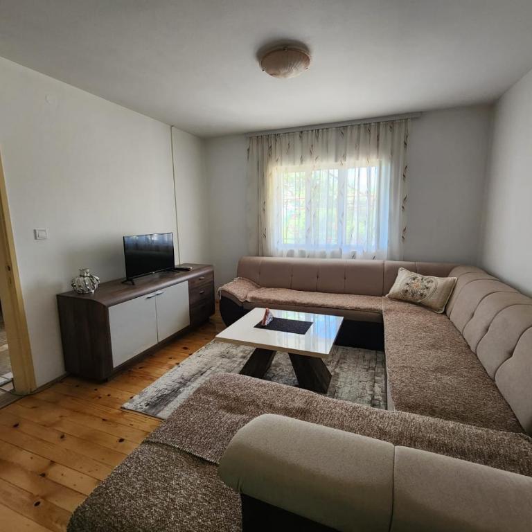 Gazdinstvo Đurović - Kuća sa 3 Spavaće Sobe - 8