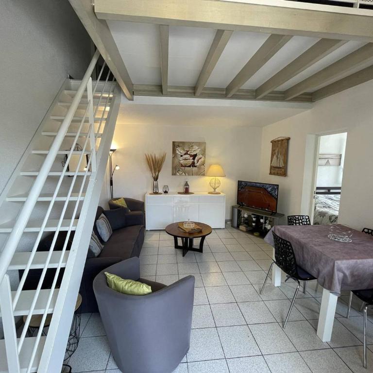 Villa 3 pièces mezzanine avec piscine, tennis, proche plage et port à Saint-Cyprien, 6 couchages - FR-1-106-26 - Villa - 11