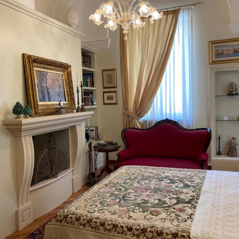 B&B Ai Due Santi - Camera Matrimoniale con Bagno Privato - 9