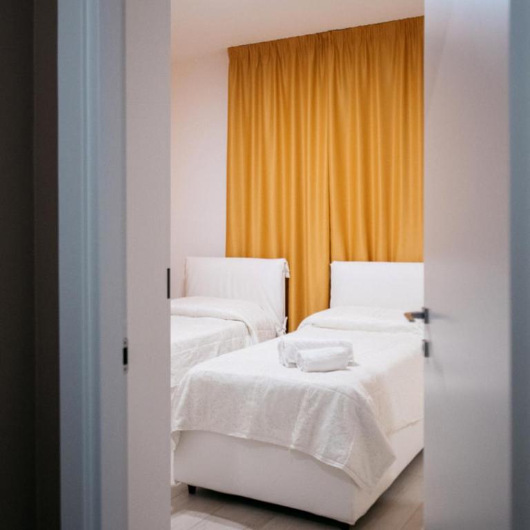 Diana - Taormina Minerva Luxury Apartment by Taormina Holidays - Two-Bedroom Apartment - 17