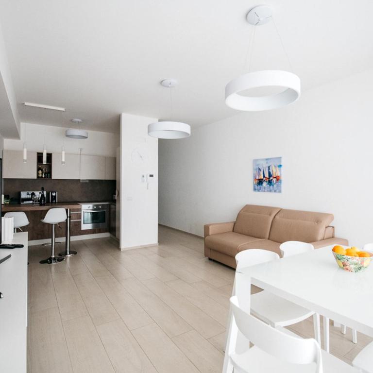 Diana - Taormina Minerva Luxury Apartment by Taormina Holidays - Two-Bedroom Apartment - 4
