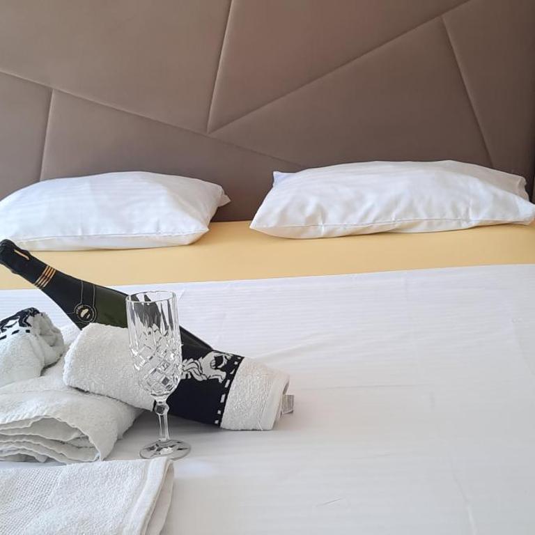 Studio Apartments Jupo - Two-Bedroom Apartment - 10