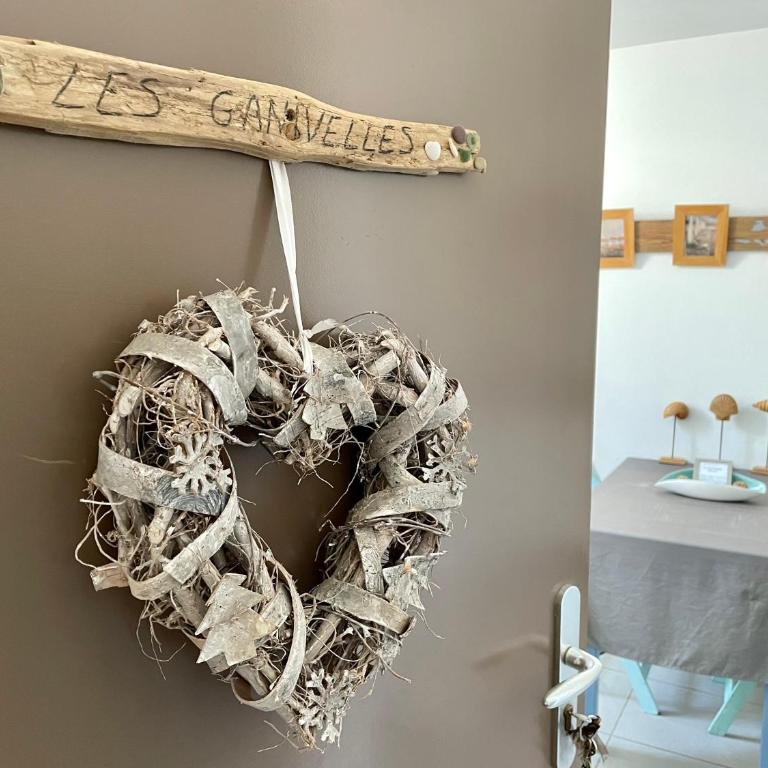 Paris-Sète T2 au coeur de Sète - Appartement en Duplex - 8