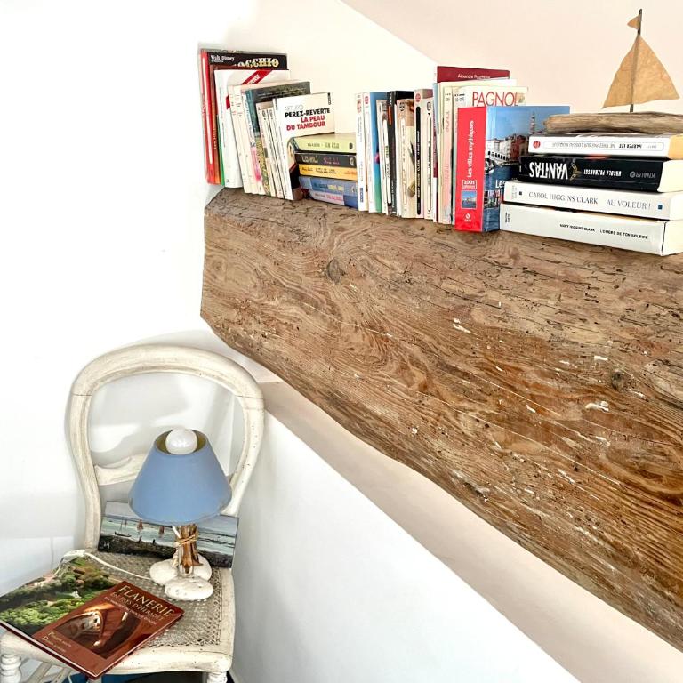 Paris-Sète T2 au coeur de Sète - Appartement en Duplex - 6