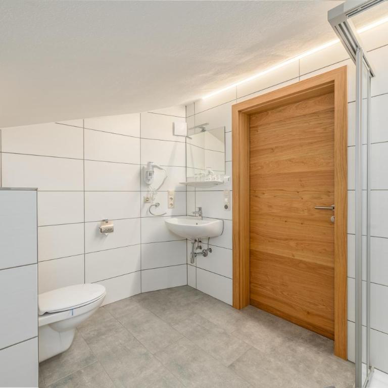 Panoramahotel Stocker - Familiensuite mit 2 Schlafzimmern - 11