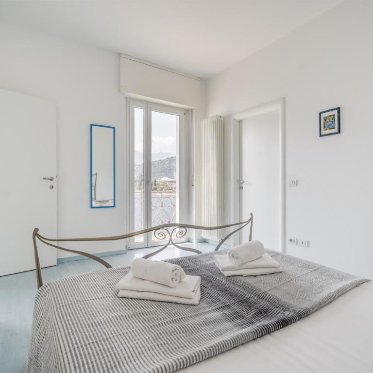 Windsurfer's Suite - Garda Lake View - One-Bedroom Apartment with Balcony - 13