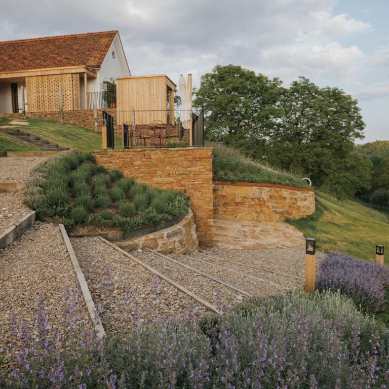 Am Wildbachberg - Luxus Ferienhäuser mit Infinitypool, Privatsauna und Weinkeller - Deluxe Villa - 45