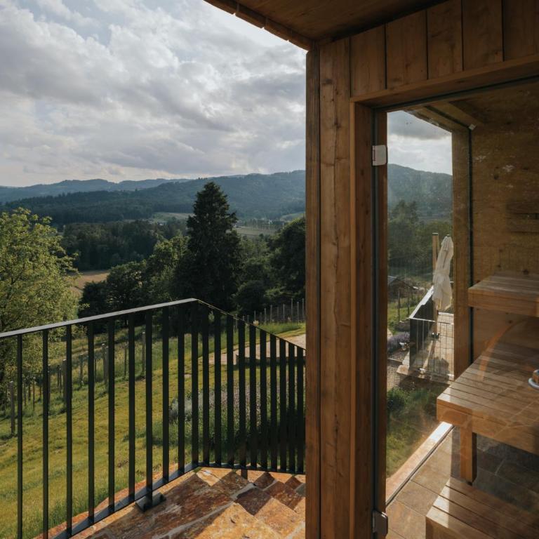 Am Wildbachberg - Luxus Ferienhäuser mit Infinitypool, Privatsauna und Weinkeller - Deluxe Villa - 21