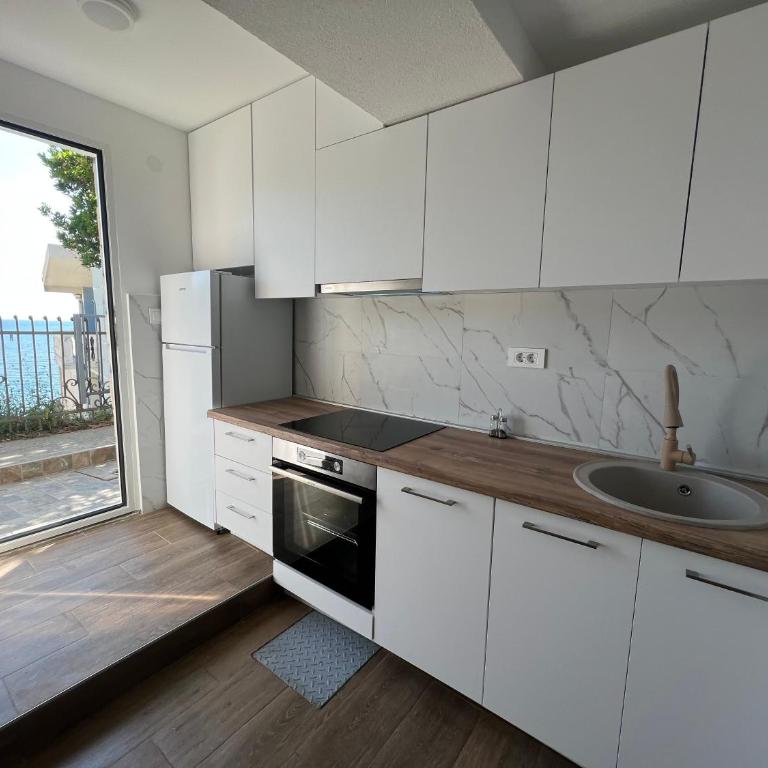 Azzure Apartment - Apartment - Ground Floor - 7