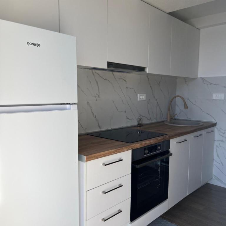 Azzure Apartment - Apartment - Ground Floor - 6